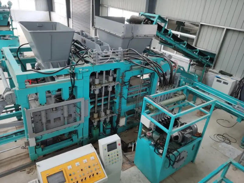 Gids voor cementblokmachines: alles wat u moet weten