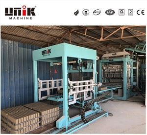 Machine voor betonbestratingsblokken