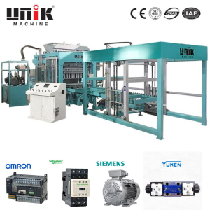Volautomatische betonblokmachine